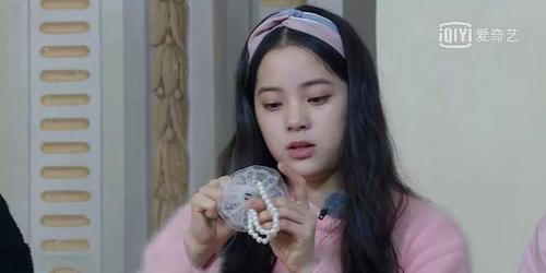 小七婶娜娜吃瓜视频,揭秘娱乐圈幕后故事