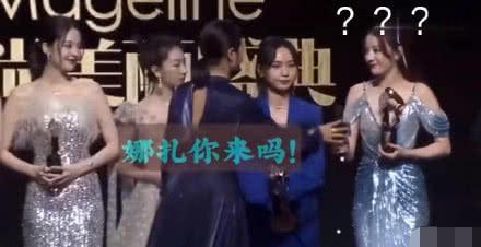 吐槽赛罗吃瓜视频,笑料百出，揭秘娱乐圈幕后真相