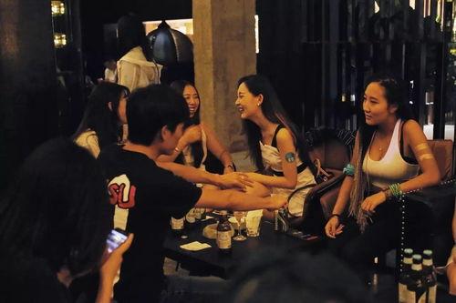 普斯轻奢酒店吃瓜视频,揭秘奢华背后的真实故事