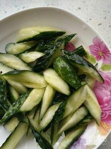 瓜咋吃才能更好吃视频,解锁美味瓜果的完美食用技巧